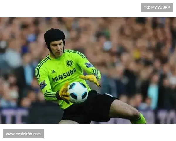 捷克传奇门将的辉煌生涯与足球成就解析